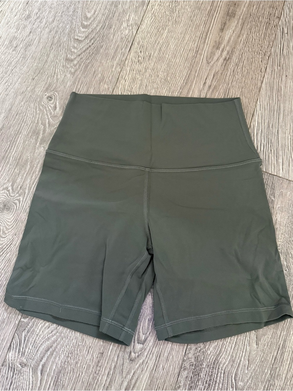 Lululemon Align 6” Biker Shorts
